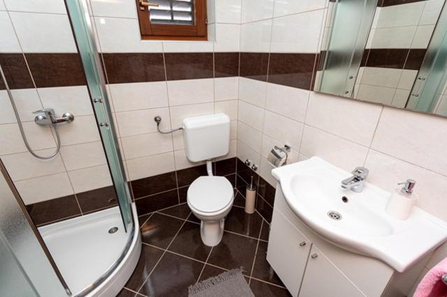 Apartments Marinko バスカ エクステリア 写真